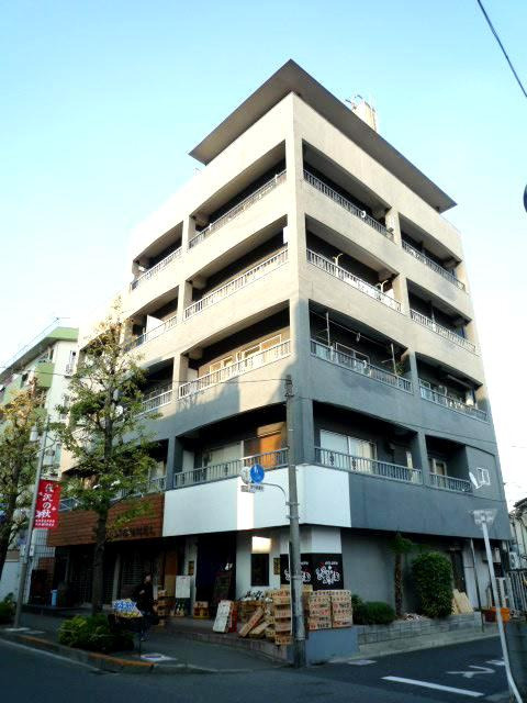エクセレント下北沢の外観