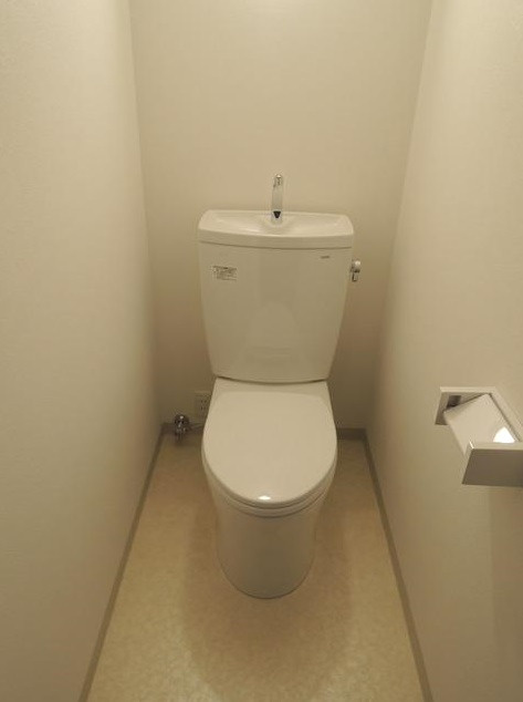 エクセレント下北沢のトイレ