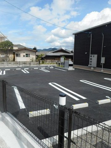 楪の駐車場