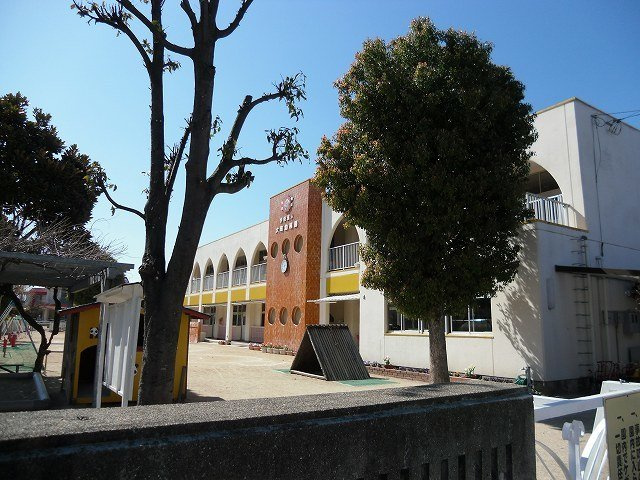 ピコットの周辺|大町幼稚園様まで580m