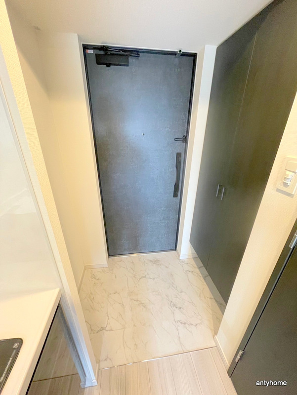 S-RESIDENCE城東SEVER　仲介手数料無料の玄関