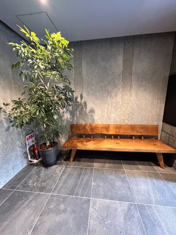アーバンフォレスト御園のエントランス