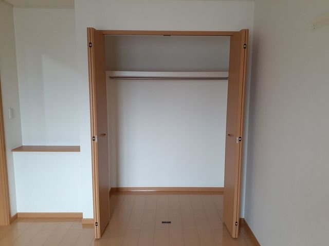 エリーゼ　Ｂの収納
