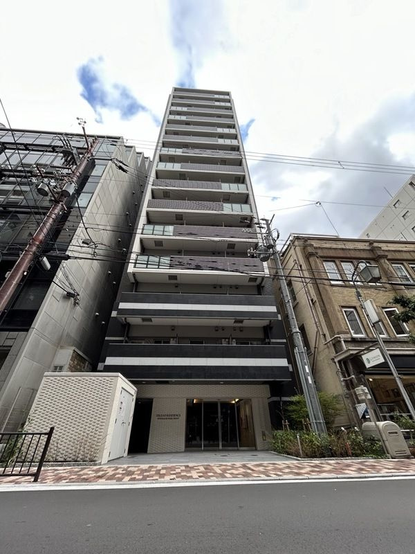 大阪市西区京町堀１丁目の賃貸マンションの外観