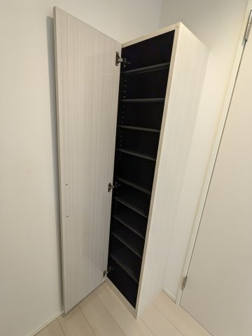 ウェストコート草薙の玄関|シューズボックス