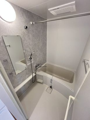 日興ロイヤルパレス西麻布の浴室