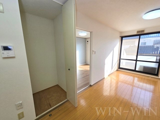 パナハイツ上原の収納|イメージ（同建物内別部屋の写真です）