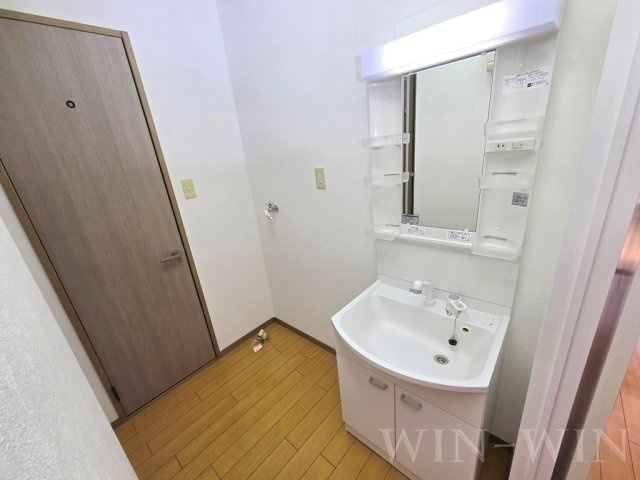 パナハイツ上原の独立洗面台|イメージ（同建物内別部屋の写真です）