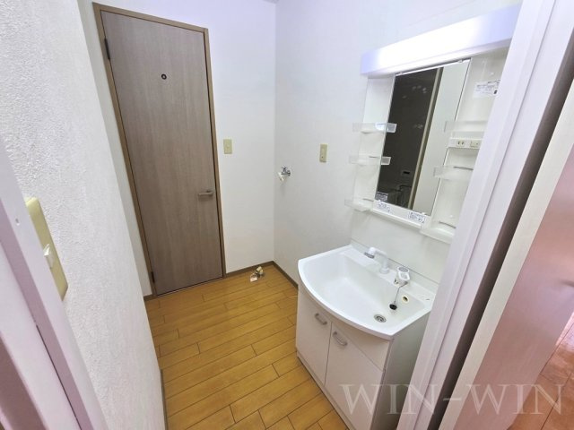 パナハイツ上原の洗面所|イメージ（同建物内別部屋の写真です）