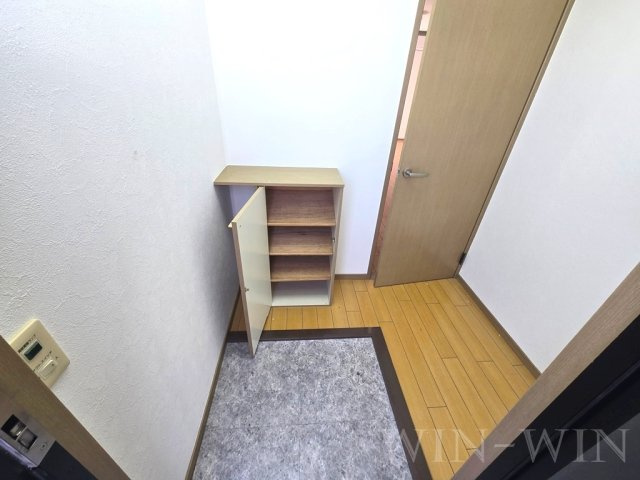 パナハイツ上原の玄関|イメージ（同建物内別部屋の写真です）