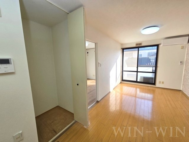 パナハイツ上原の収納|イメージ（同建物内別部屋の写真です）