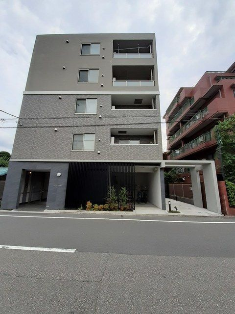 コンフォール世田谷の外観