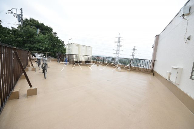 【その他共用部分】 | ビュークレスト戸塚 | 自転車置き場です！