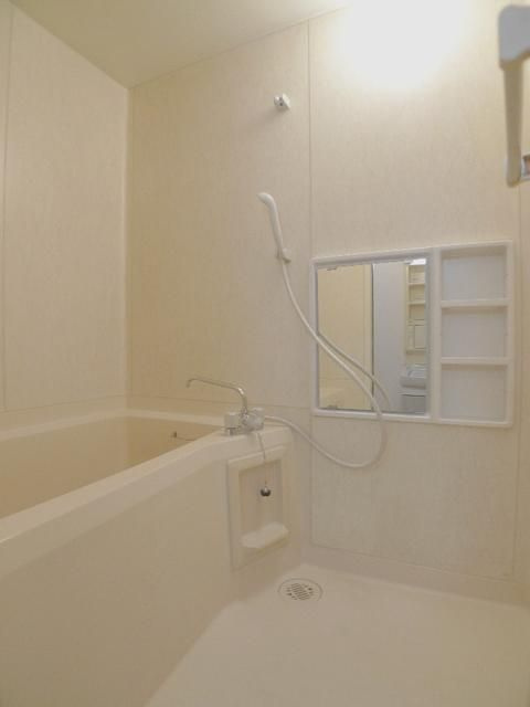 梅田ハイムの浴室