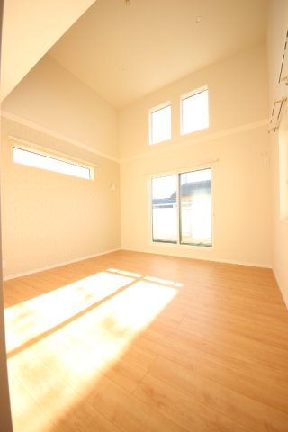 大神町二丁目住宅の洋室