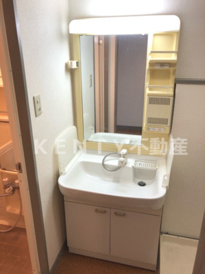 【洗面所】 | アールコート南六郷 | 使いやすい洗面所です