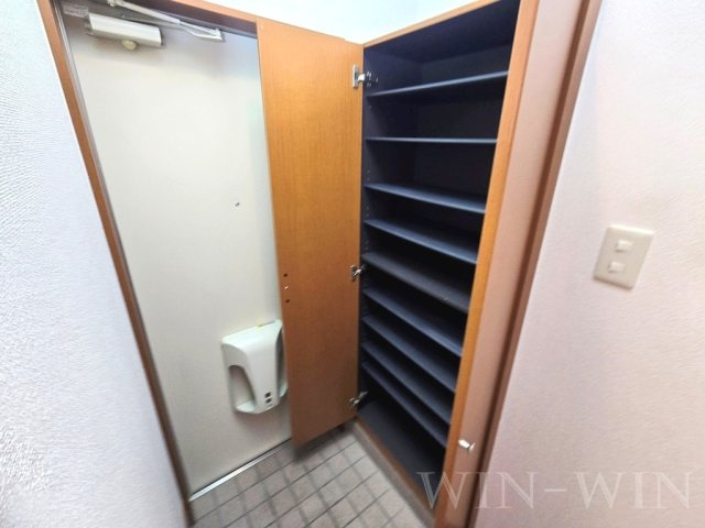 フォレストRの玄関|イメージ（同建物内別部屋の写真です）