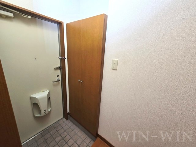 フォレストRの玄関|イメージ（同建物内別部屋の写真です）