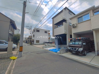 【前面道路含む現地写真】 | 名古屋市中村区長戸井町２丁目12【仲介手数料無料】新築一戸建て　1号棟
