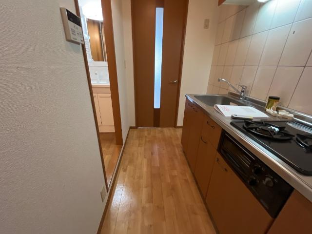 アグレストⅡのキッチン|廊下