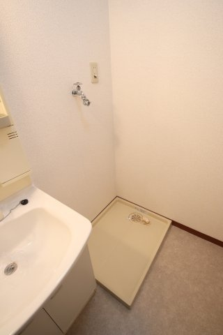 【設備】 | カーサコンフォール | 室内洗濯機置き場