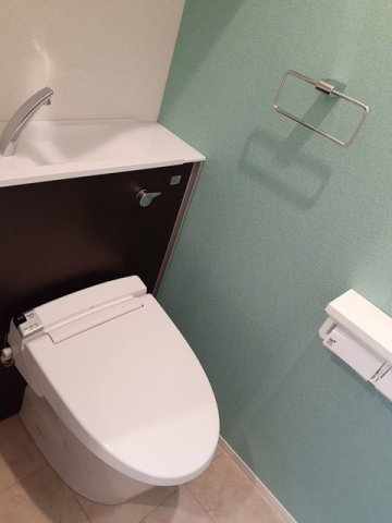 【トイレ】 | ルミネスⅢ | トイレです