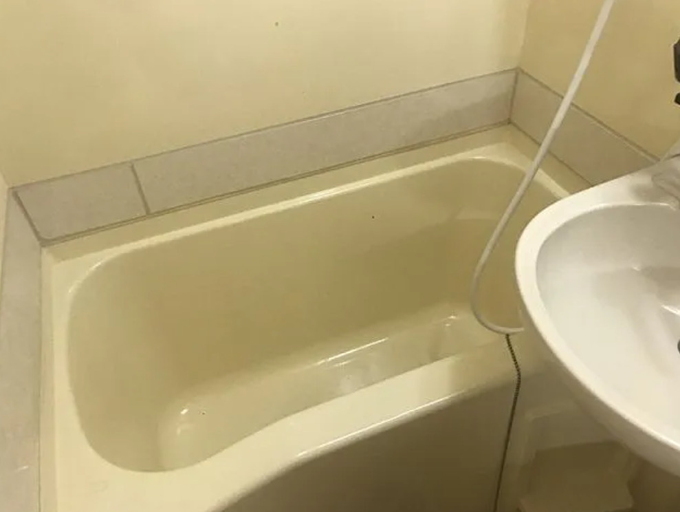 忍町中村コーポの浴室