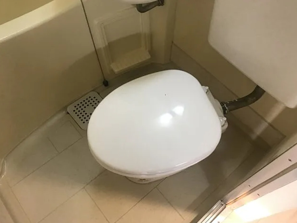 忍町中村コーポのトイレ