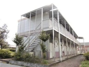 レオパレスモアサクレの外観