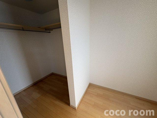 本町三丁目戸建の収納