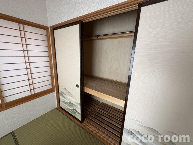 本町三丁目戸建の収納