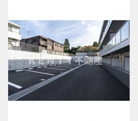 【駐車場】 | ＥＭパレス田園調布 | 駐車場があります