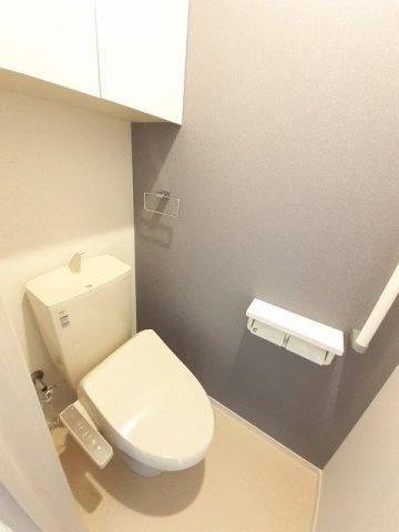 【トイレ】 | メゾン・ド・シェリュバンⅤ | シンプルで使いやすいトイレです