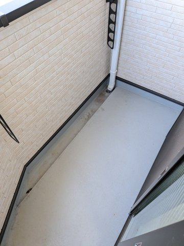 【バルコニー】 | Ｇｌｕｃｋ船橋 | お洋服もしっかりかわきます