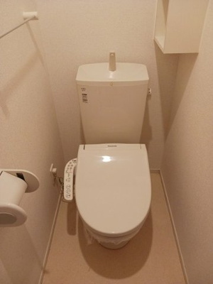 【トイレ】 | グランメゾン・ＹＵ | コンパクトで使いやすいトイレです