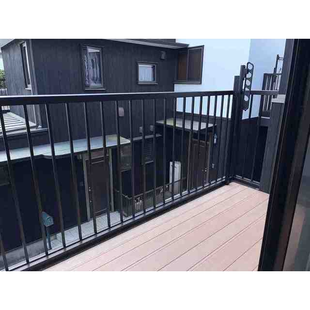 上屋敷ガーデンのバルコニー