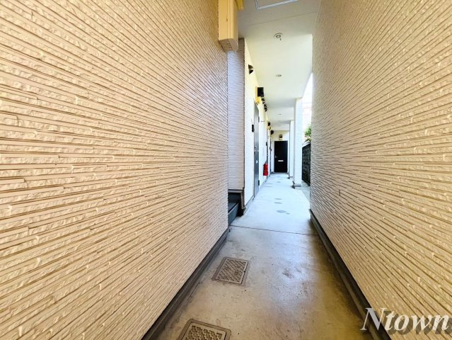 【ロビー】 | K Flat | 清潔なロビーです