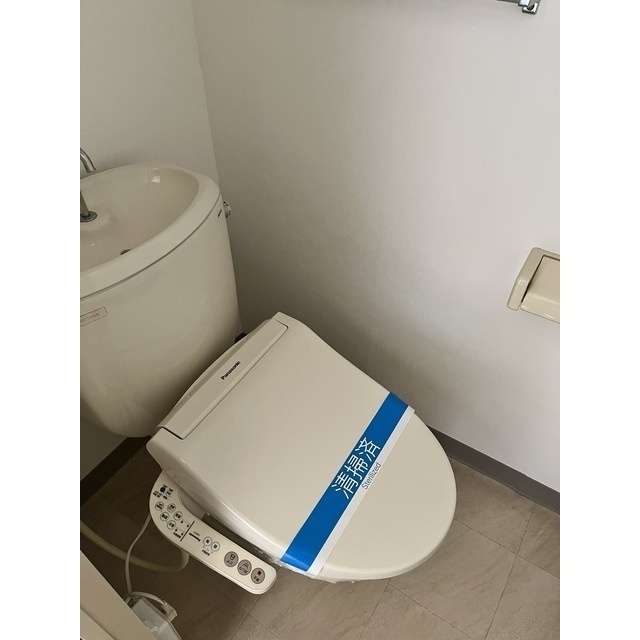 ホワイトハウス　Ｂのトイレ