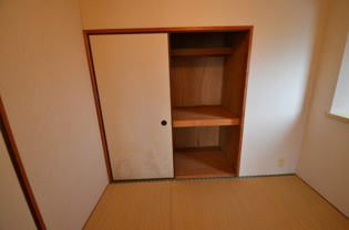 フォンテーヌ東園田の収納