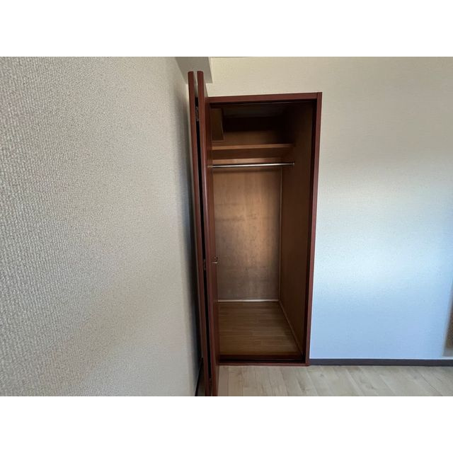 フォーシーズン大坂の内装