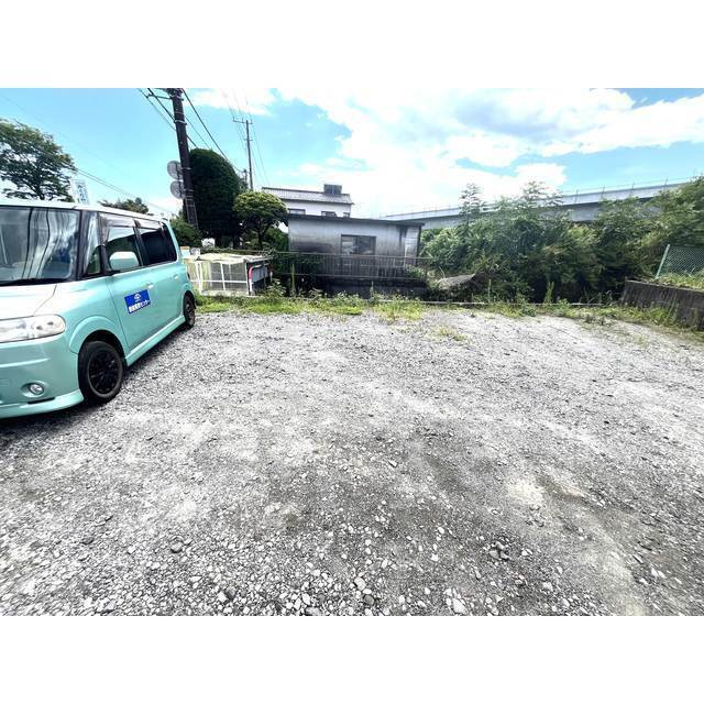 コーポラス瀬戸の駐車場