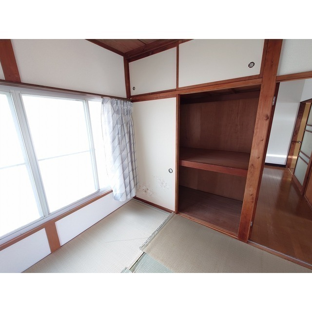 髙橋借家（竹原）東の収納