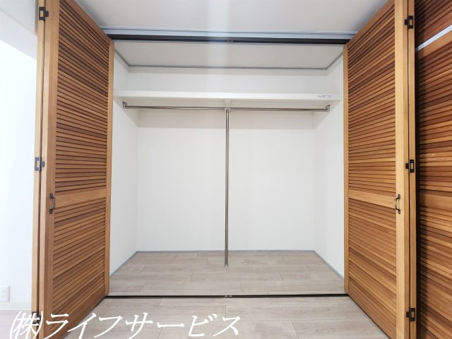 【収納】 | エバーグリーン淀川２号館 | 洋室9.0帖/収納３ヵ所