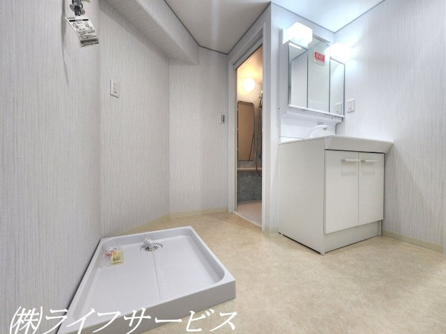 【洗面所】 | エバーグリーン淀川２号館 | 洗濯パン新調