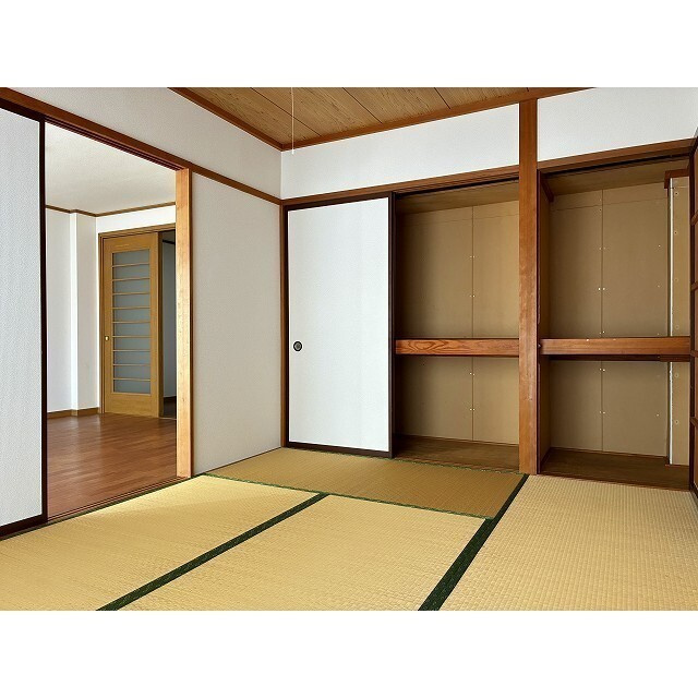 アビタシオン富士岡の収納