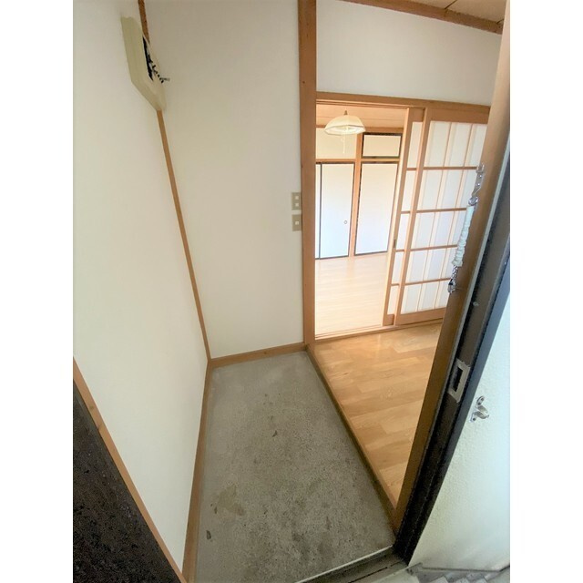 高杉アパートの玄関