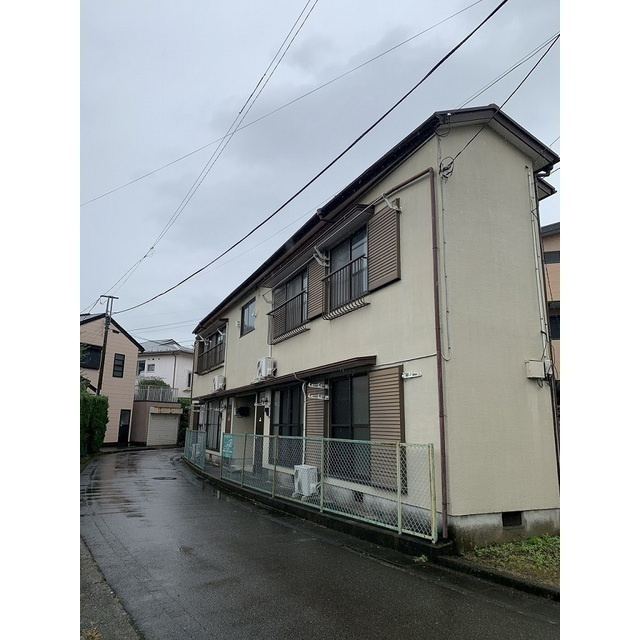 高杉アパートの外観