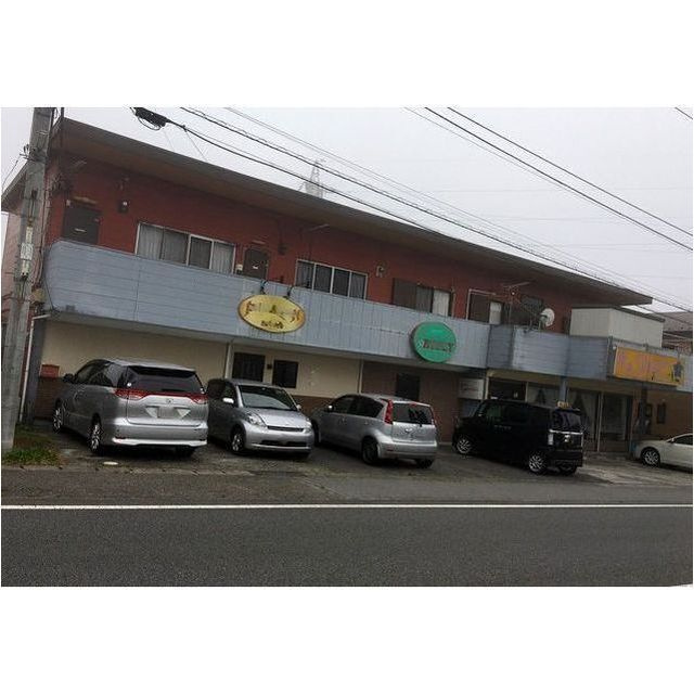 永本店舗の駐車場