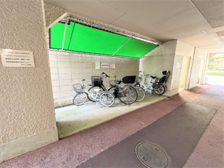 屋根付き駐輪場