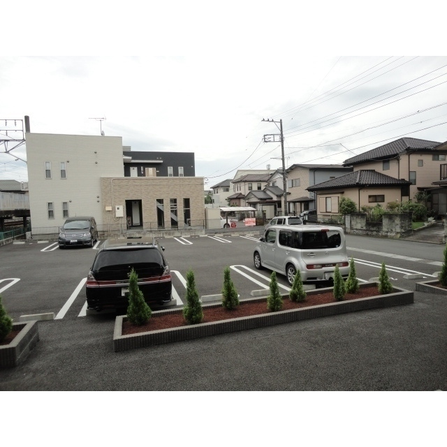 プランドールの駐車場